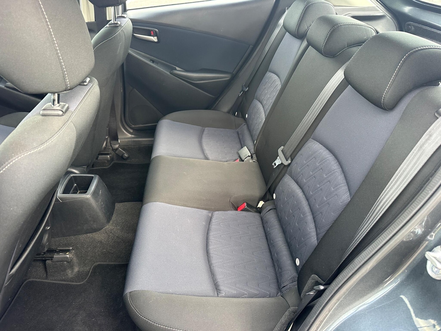 Used Mazda Mazda2 for sale - 77266921: Photo 42