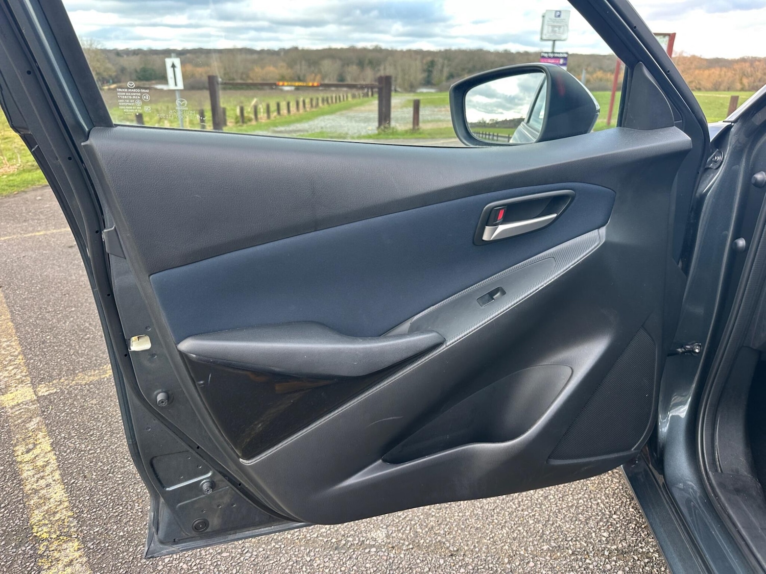 Used Mazda Mazda2 for sale - 77266921: Photo 46