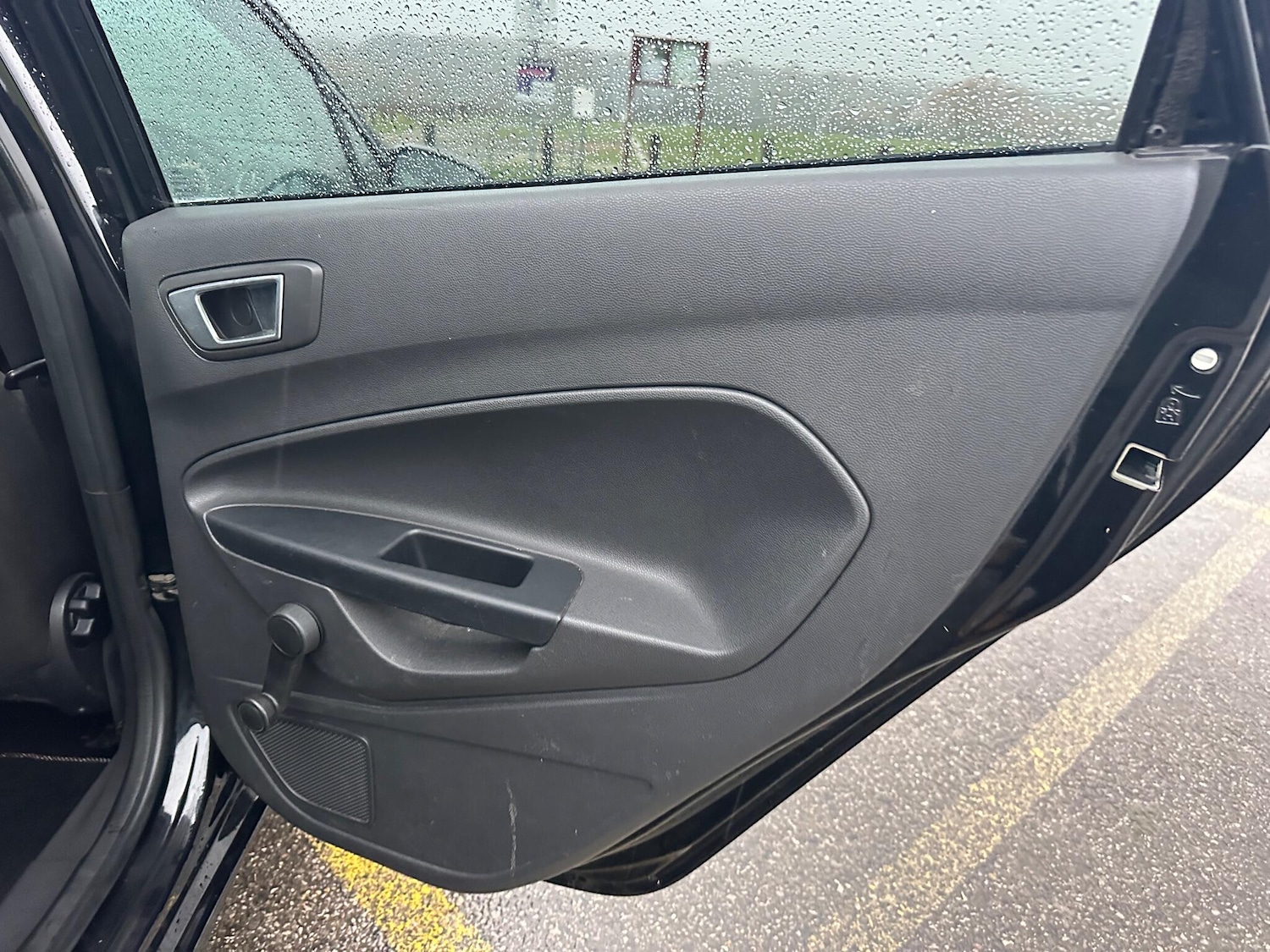 Used Ford Fiesta 2016 for sale - 77156758: Photo 40