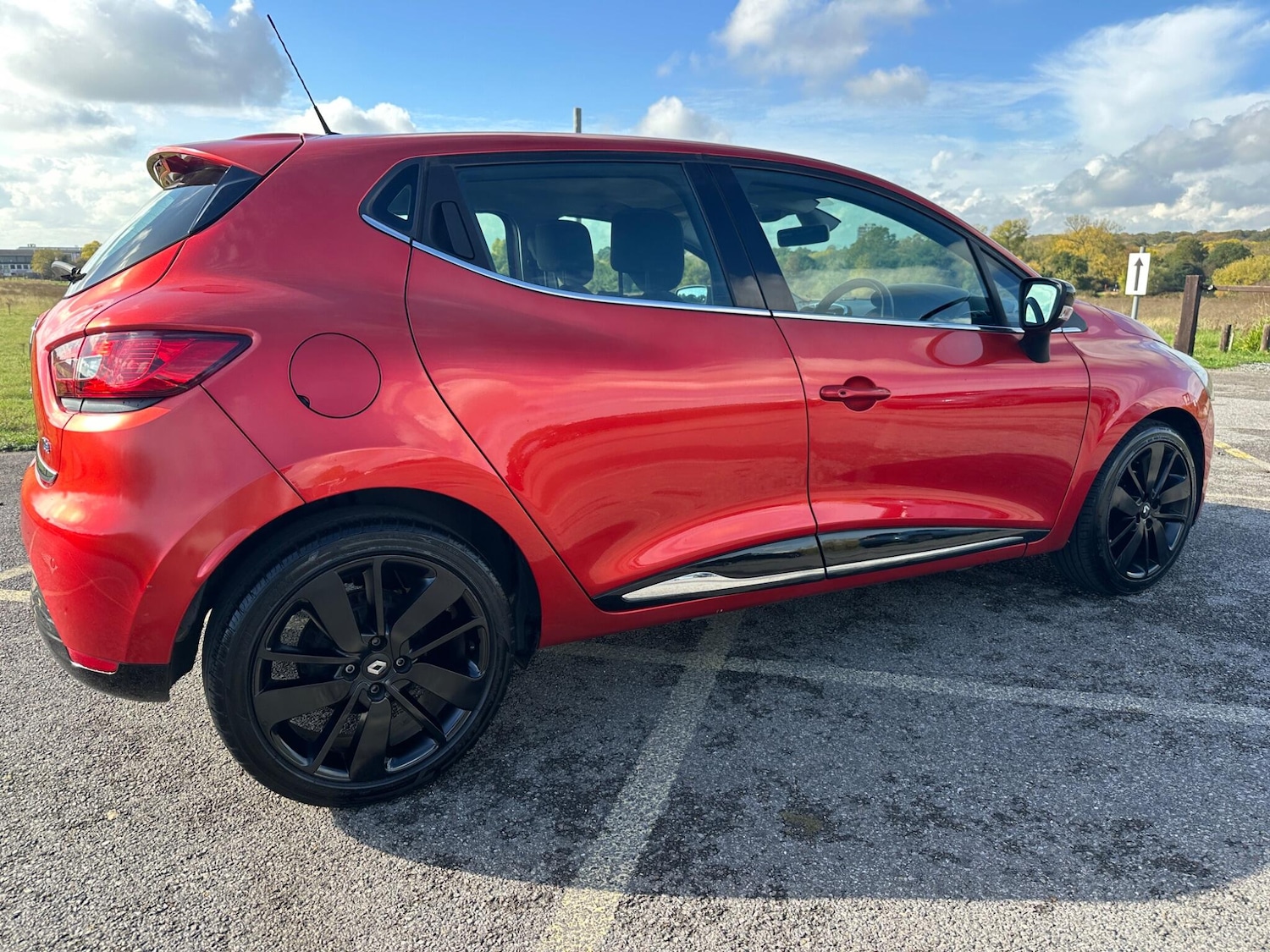 Used Renault Clio 2014 for sale - 76996550: Photo 20