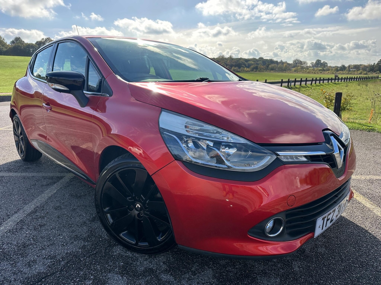 Used Renault Clio 2014 for sale - 76996550: Photo 24