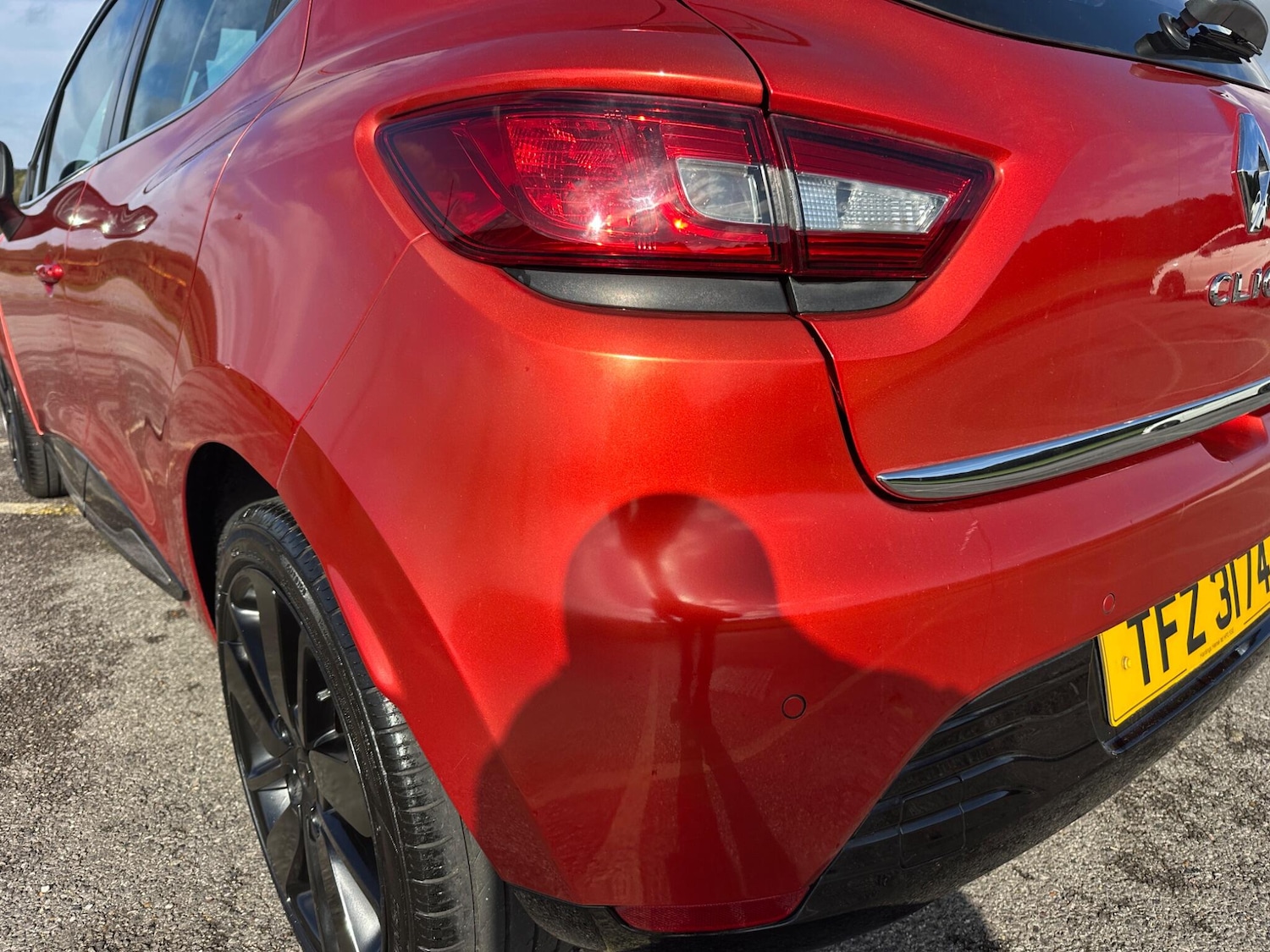 Used Renault Clio 2014 for sale - 76996550: Photo 31