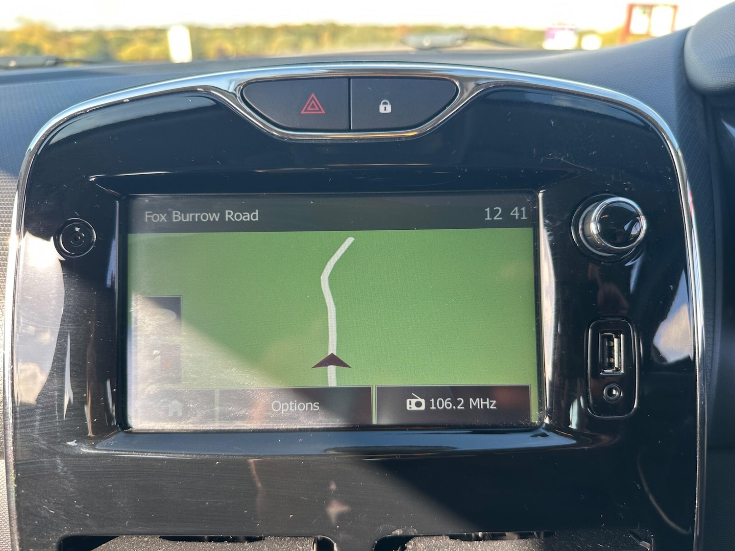 Used Renault Clio 2014 for sale - 76996550: Photo 4