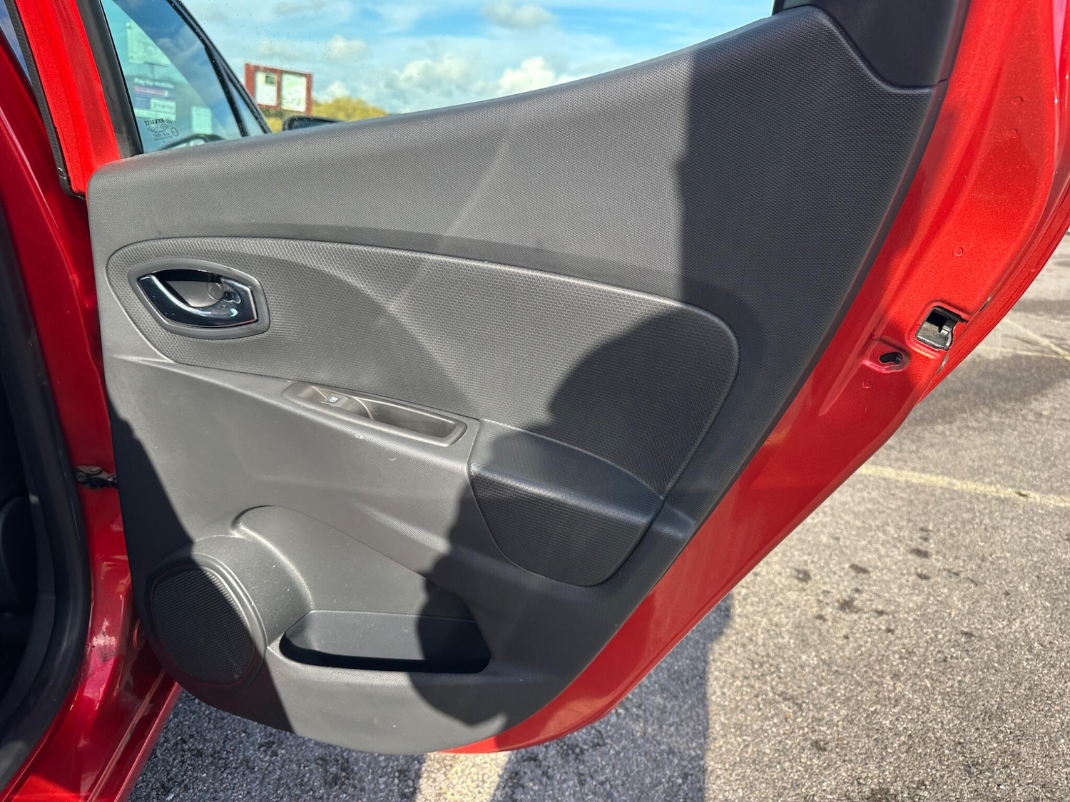 Used Renault Clio 2014 for sale - 76996550: Photo 44