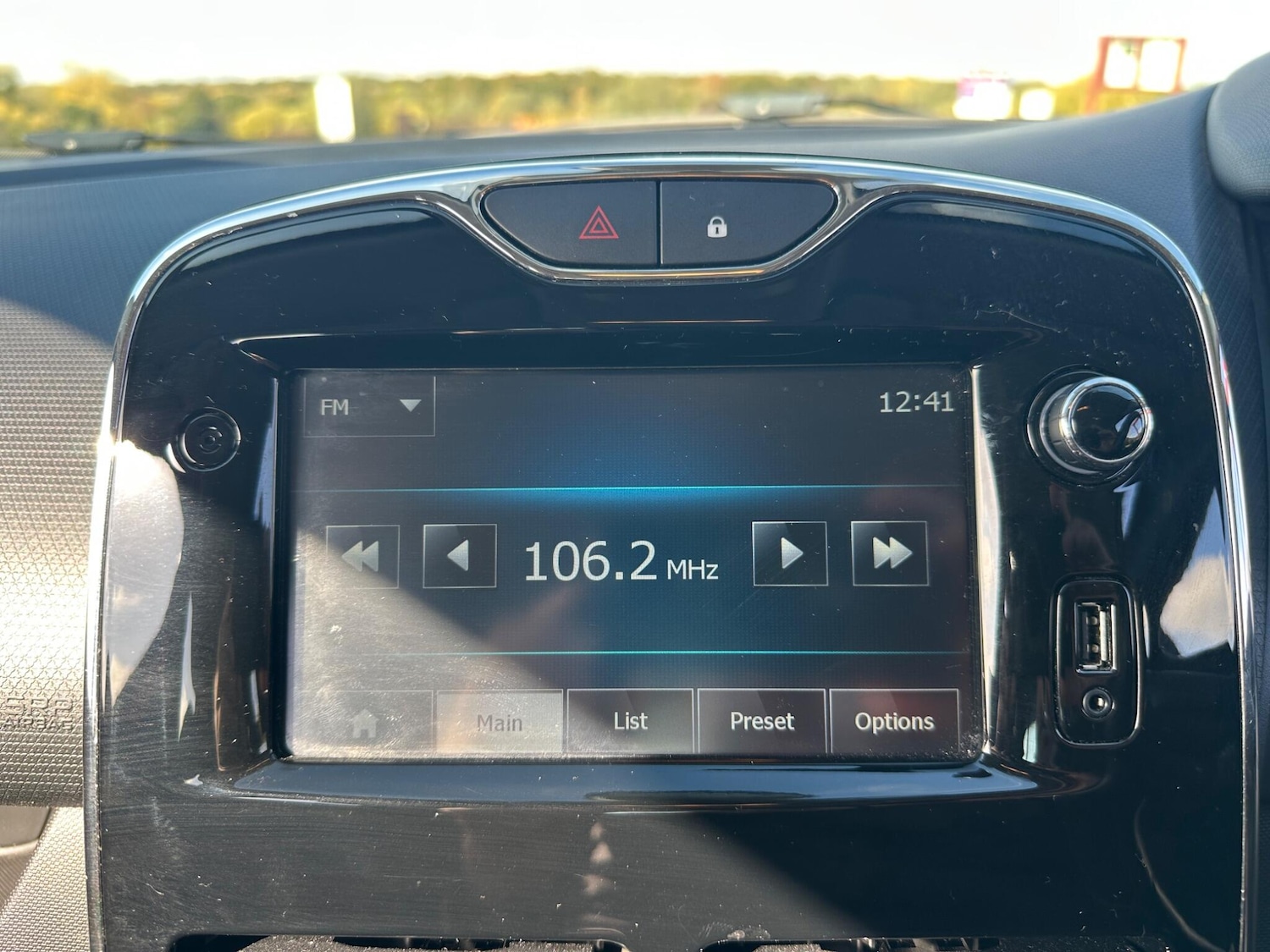 Used Renault Clio 2014 for sale - 76996550: Photo 54