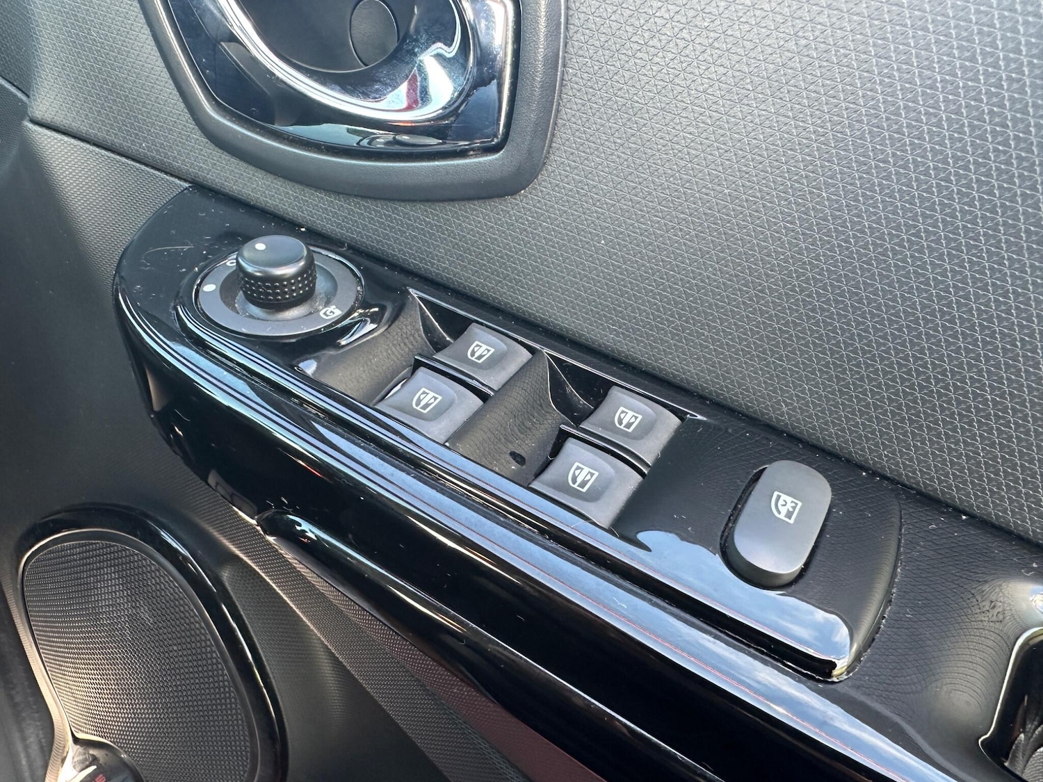 Used Renault Clio 2014 for sale - 76996550: Photo 55