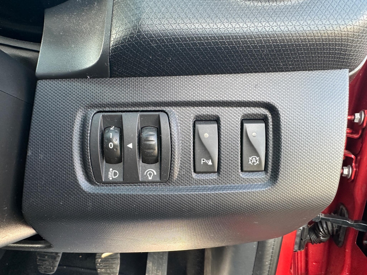 Used Renault Clio 2014 for sale - 76996550: Photo 56