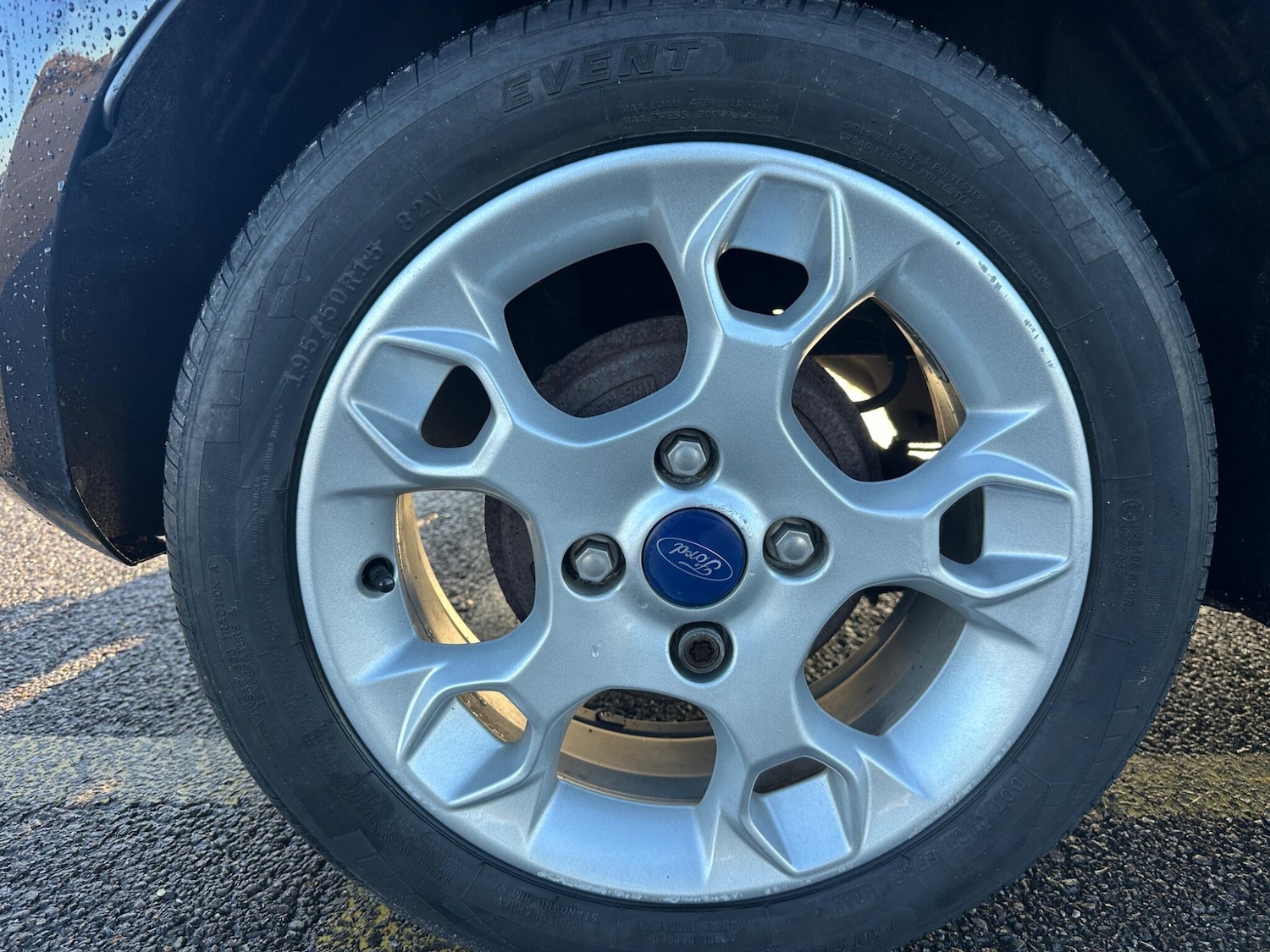 Used Ford Fiesta 2012 for sale - 76800981: Photo 31