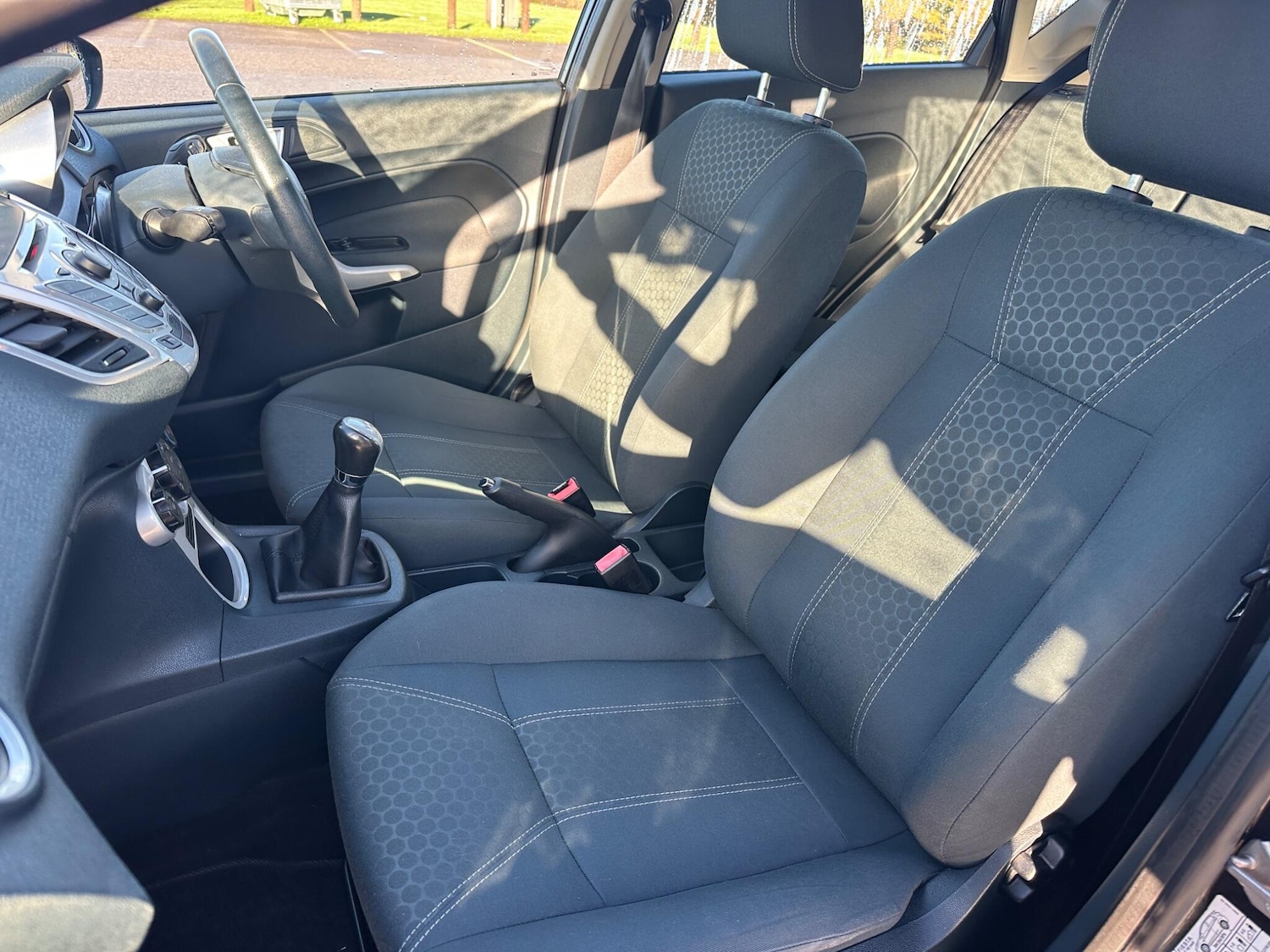 Used Ford Fiesta 2012 for sale - 76800981: Photo 45