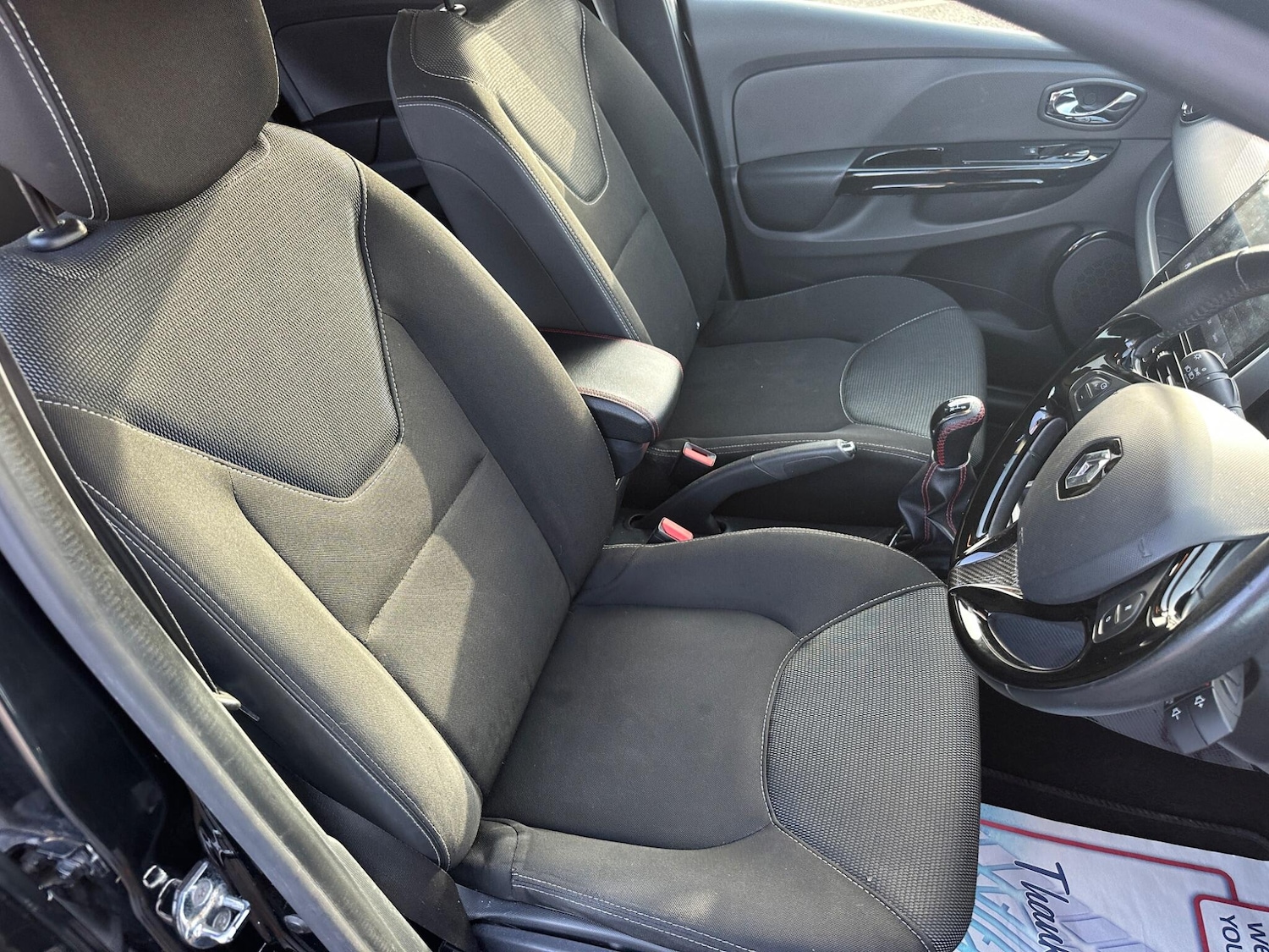 Used Renault Clio 2013 for sale - 77769717: Photo 31