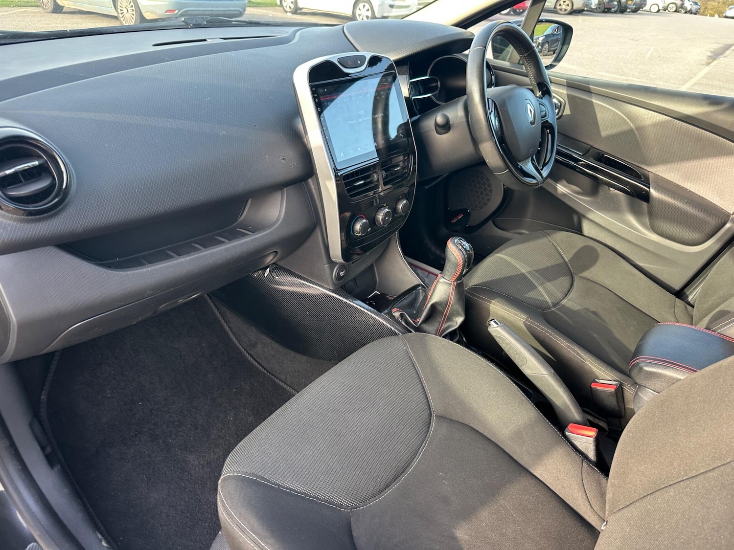 Used Renault Clio 2013 for sale - 77769717: Photo 39