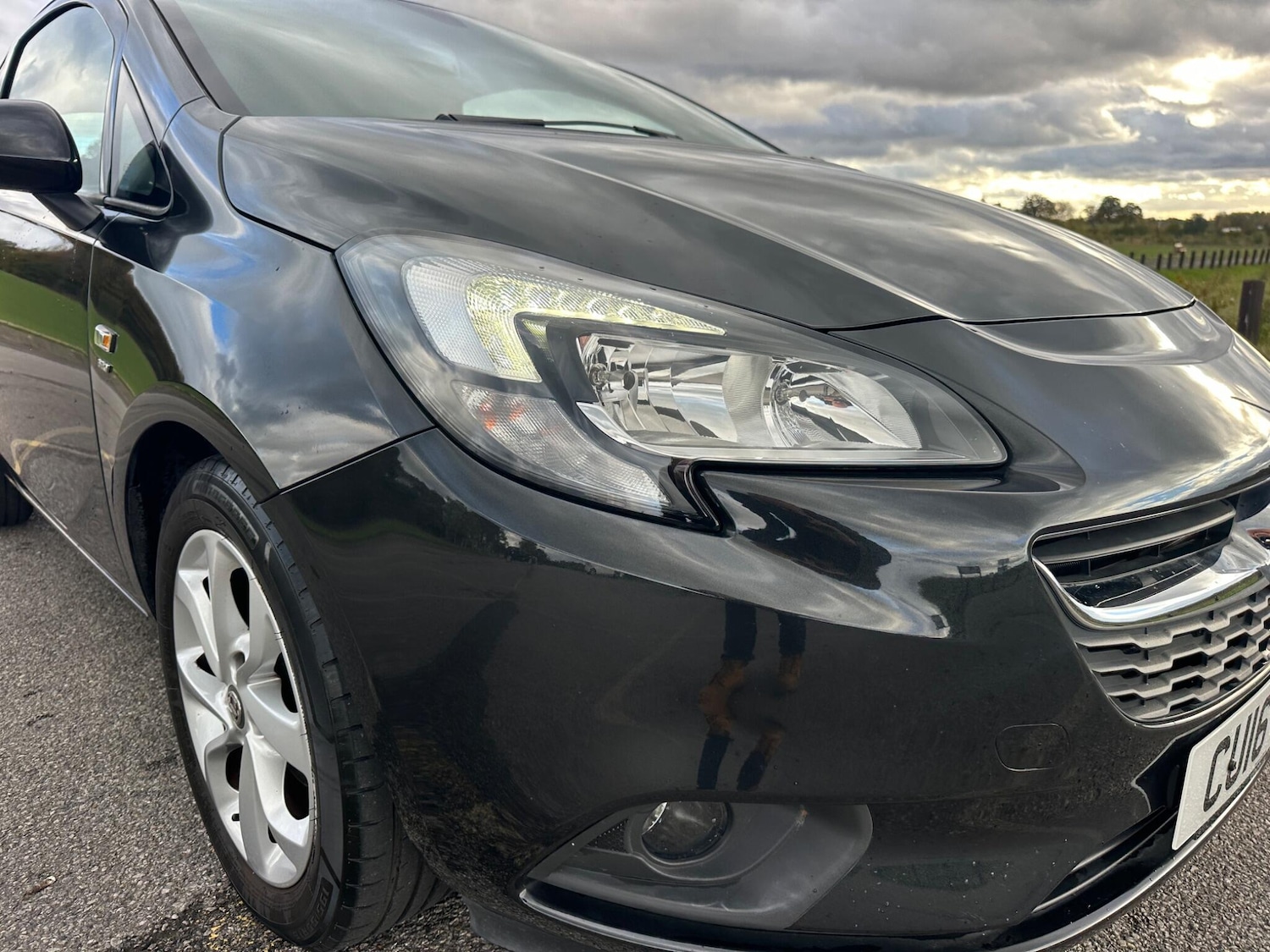 Used Vauxhall Corsa for sale - 76472501: Photo 25