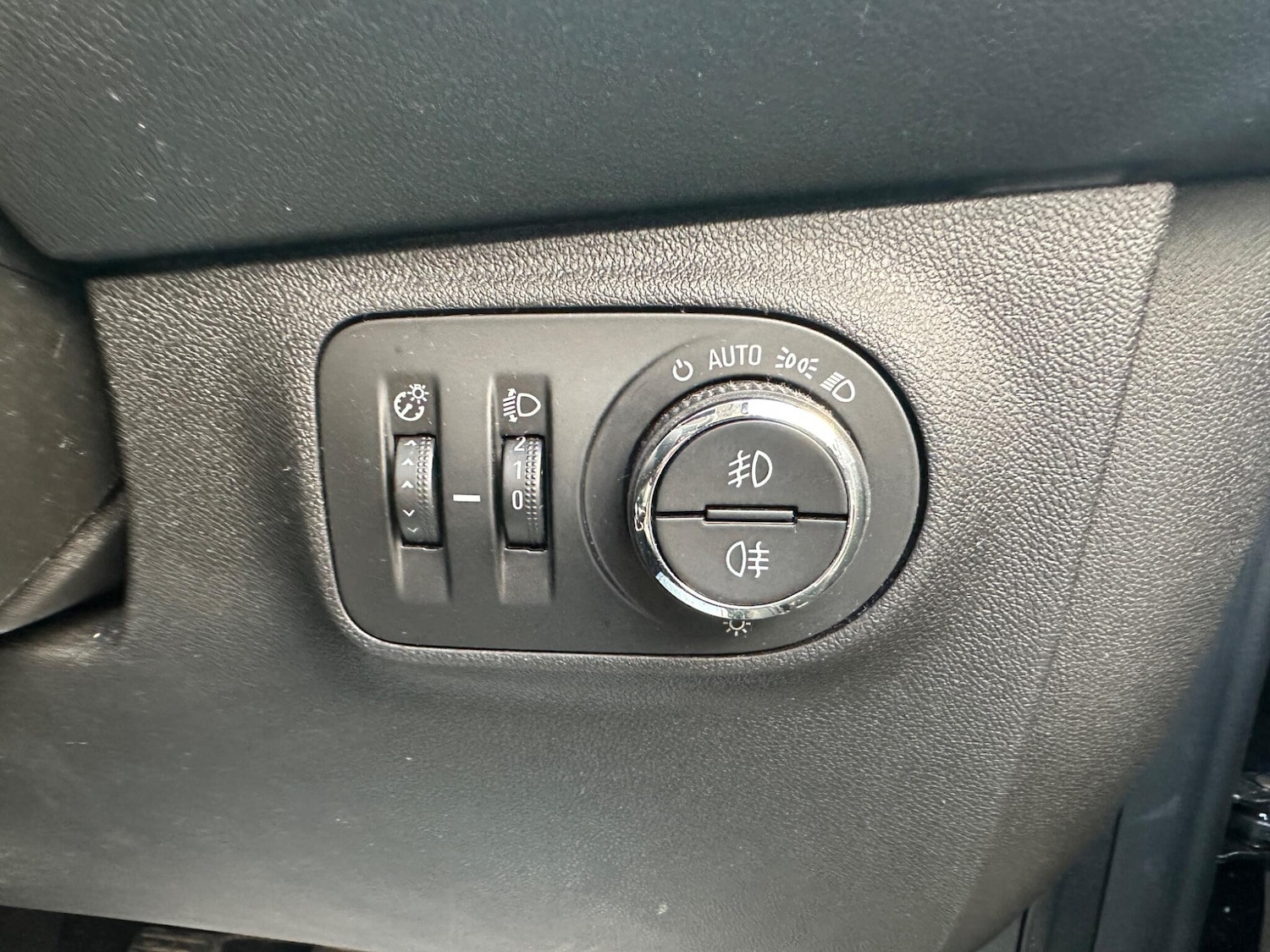 Used Vauxhall Corsa for sale - 76472501: Photo 55