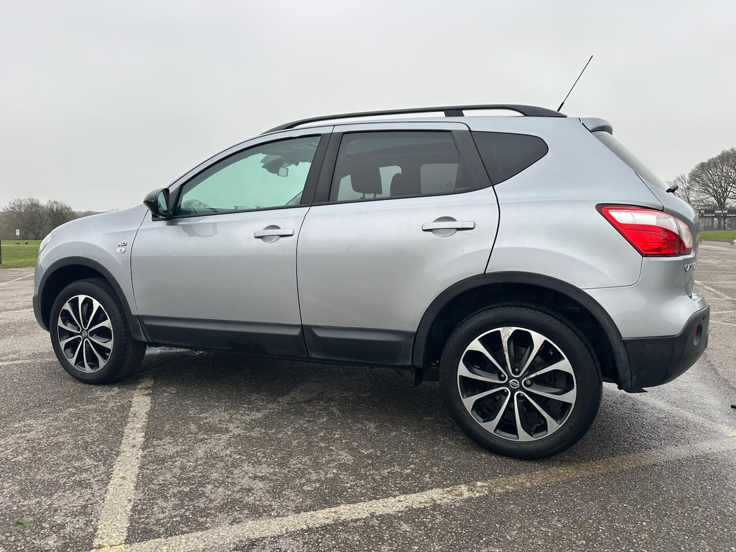 Used Nissan Qashqai 2013 for sale - 77331345: Photo 10