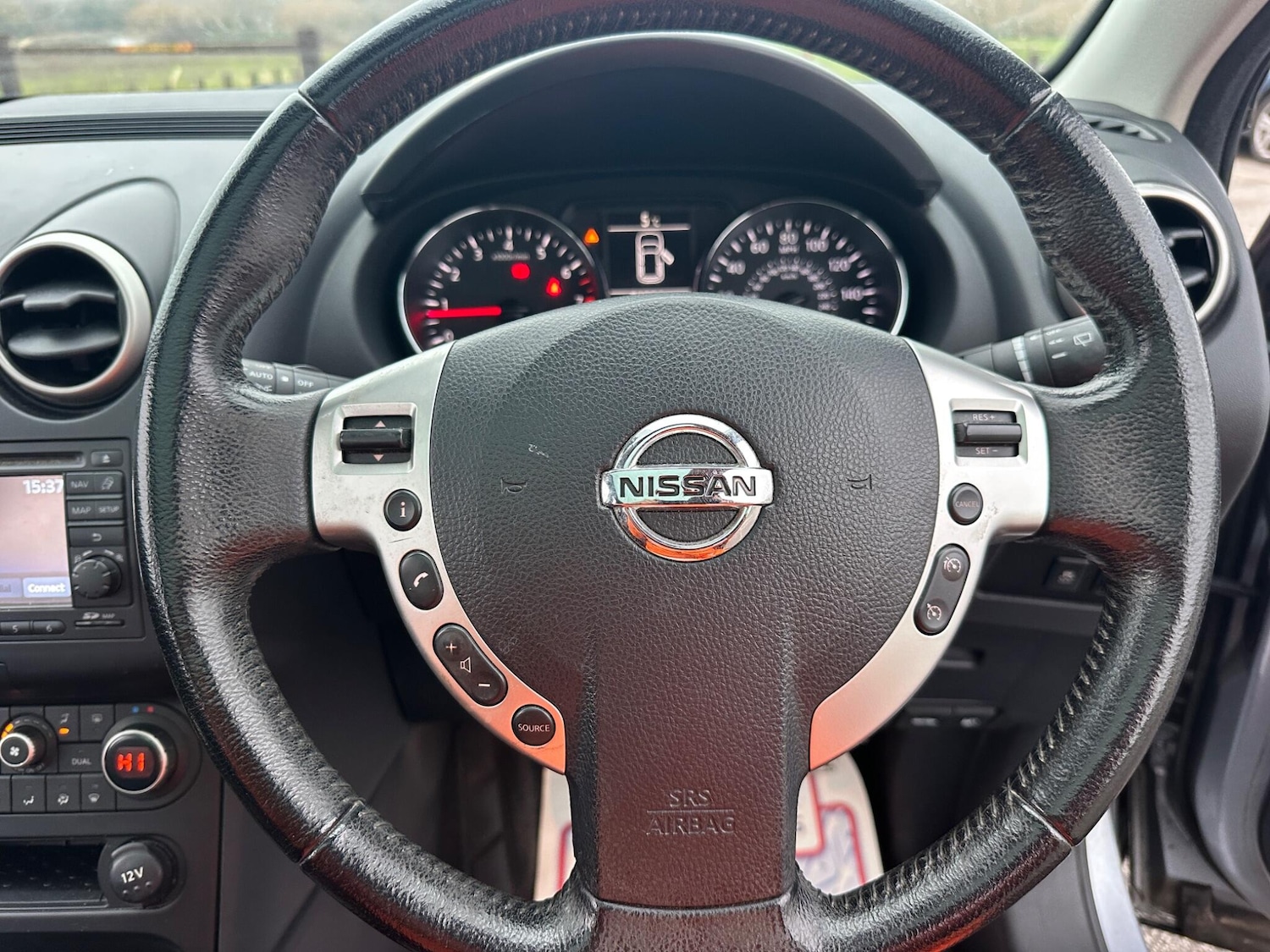 Used Nissan Qashqai 2013 for sale - 77331345: Photo 51