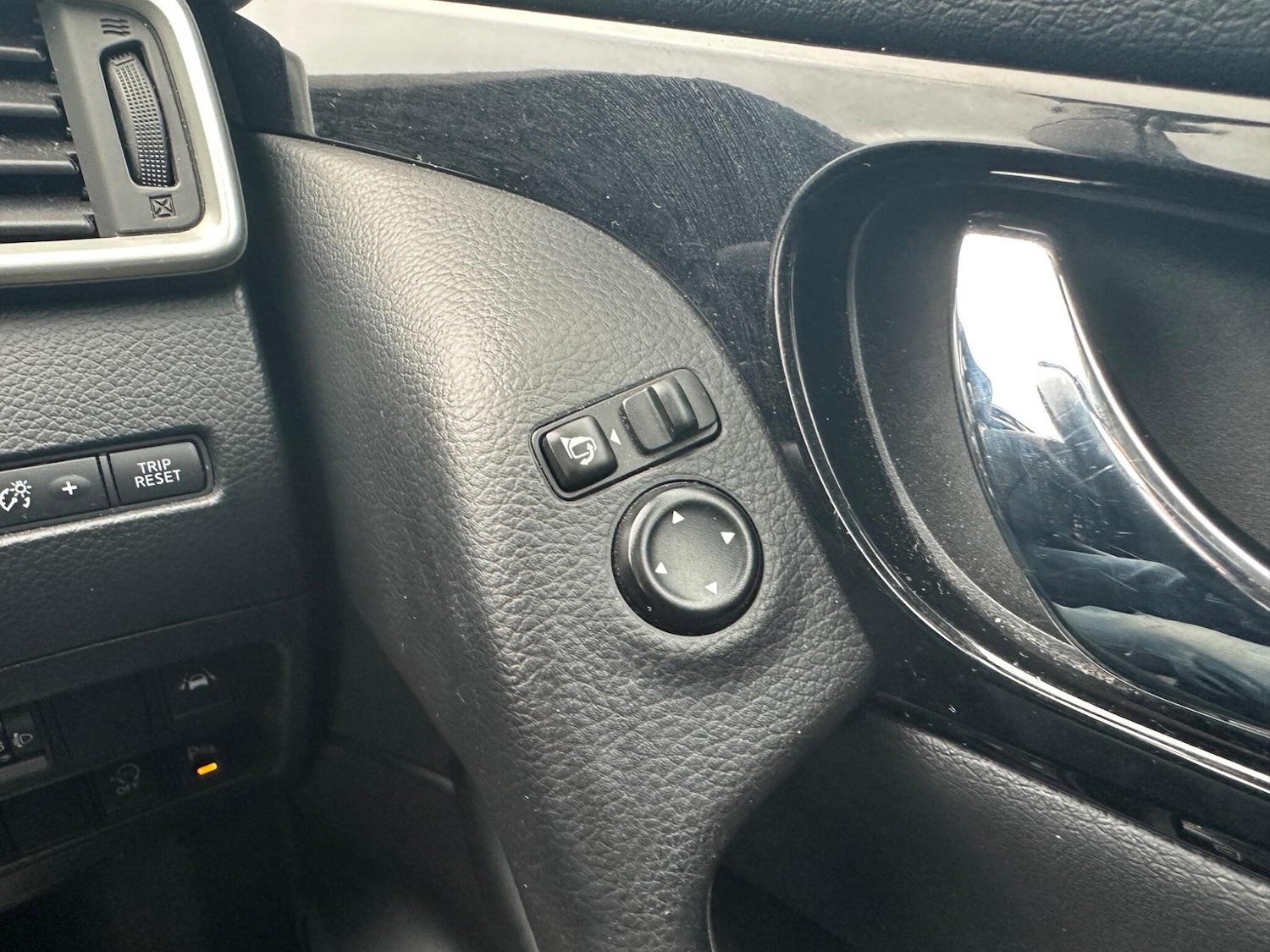 Used Nissan Qashqai 2015 for sale - 78006954: Photo 52