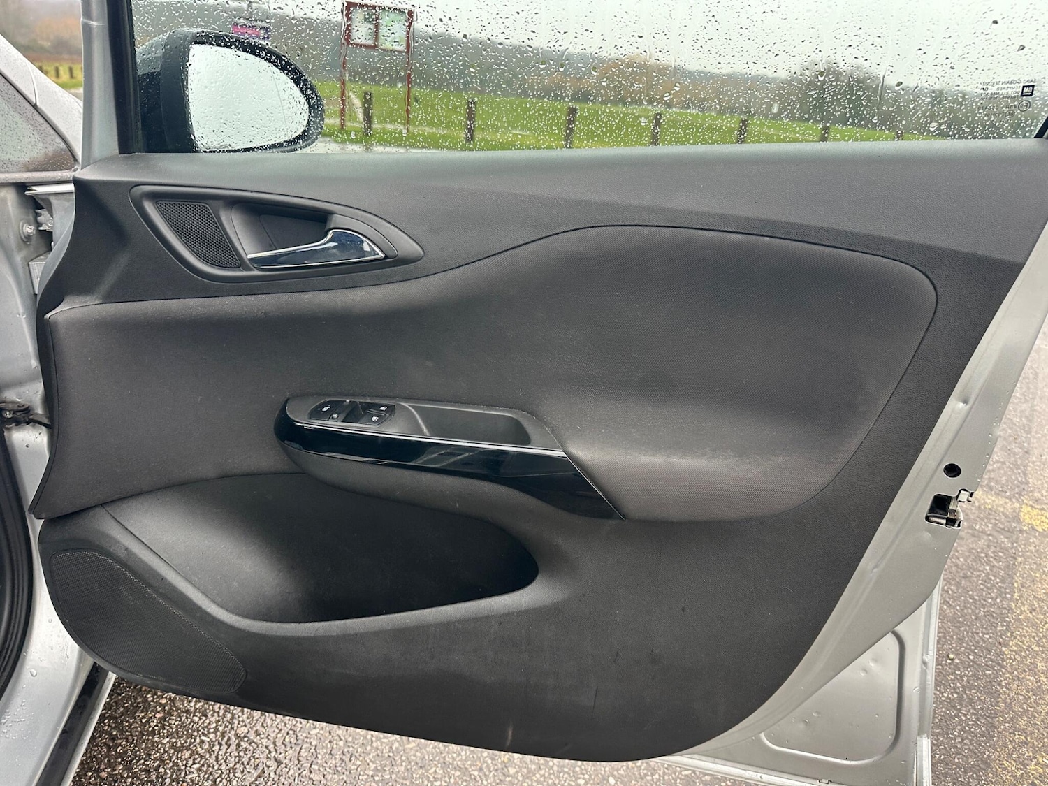 Used Vauxhall Corsa 2015 for sale - 77425026: Photo 40