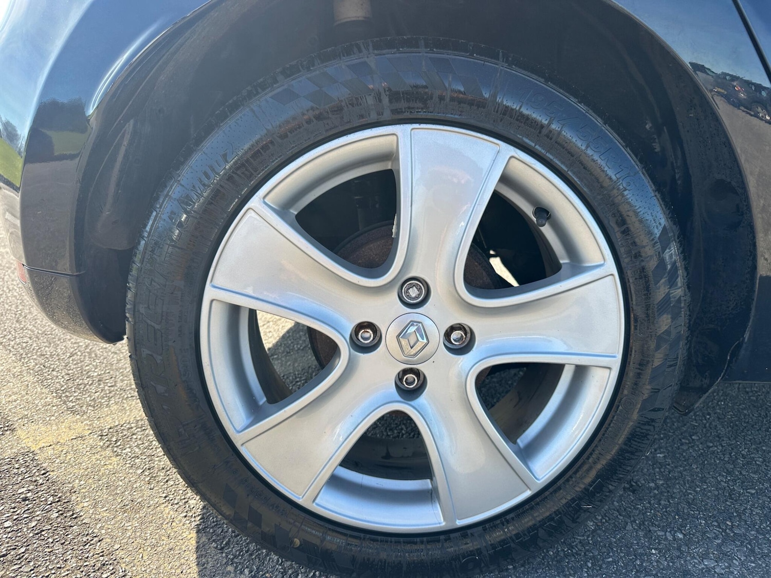 Used Renault Clio 2014 for sale - 77977977: Photo 31