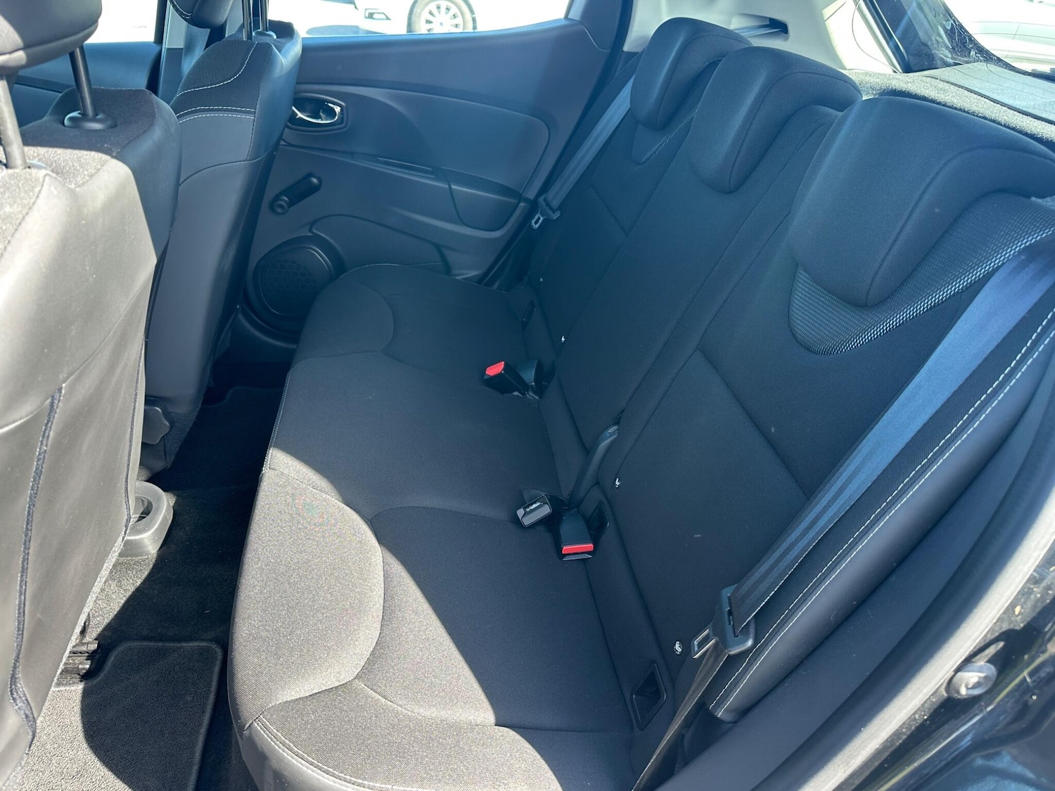 Used Renault Clio 2014 for sale - 77977977: Photo 42