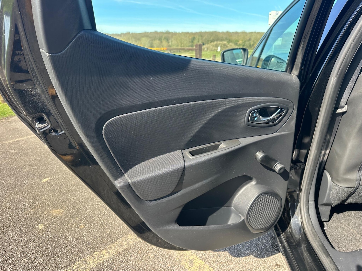 Used Renault Clio 2014 for sale - 77977977: Photo 43