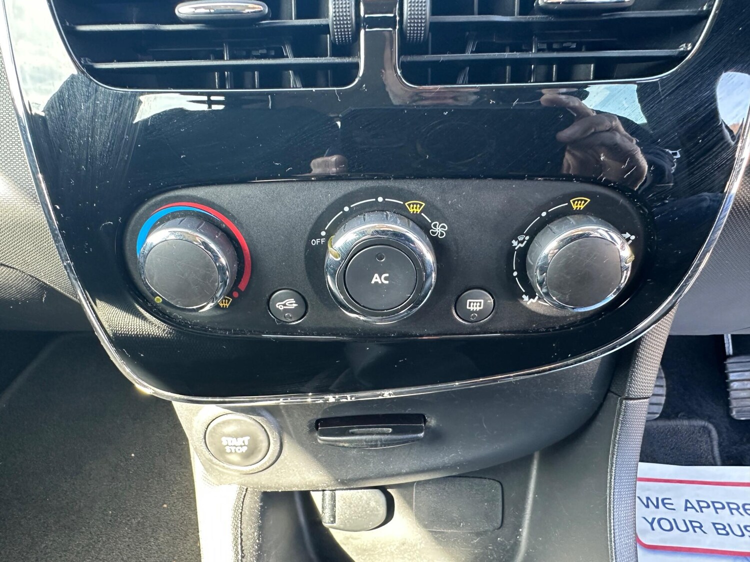 Used Renault Clio 2014 for sale - 77977977: Photo 49