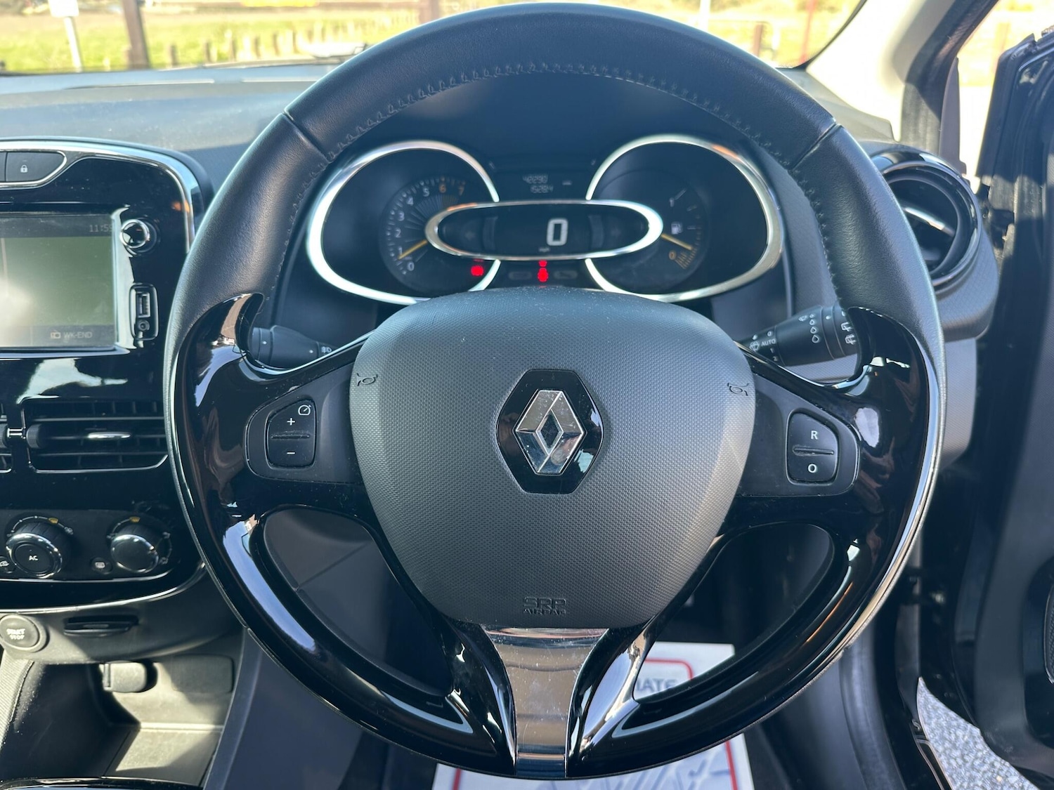 Used Renault Clio 2014 for sale - 77977977: Photo 52