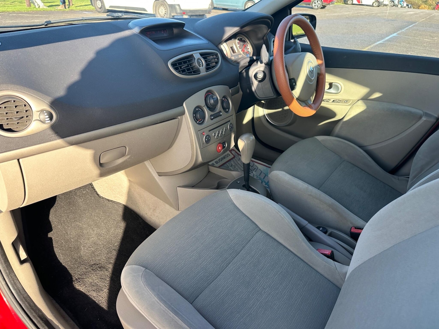 Used Renault Clio 2007 for sale - 76781427: Photo 34