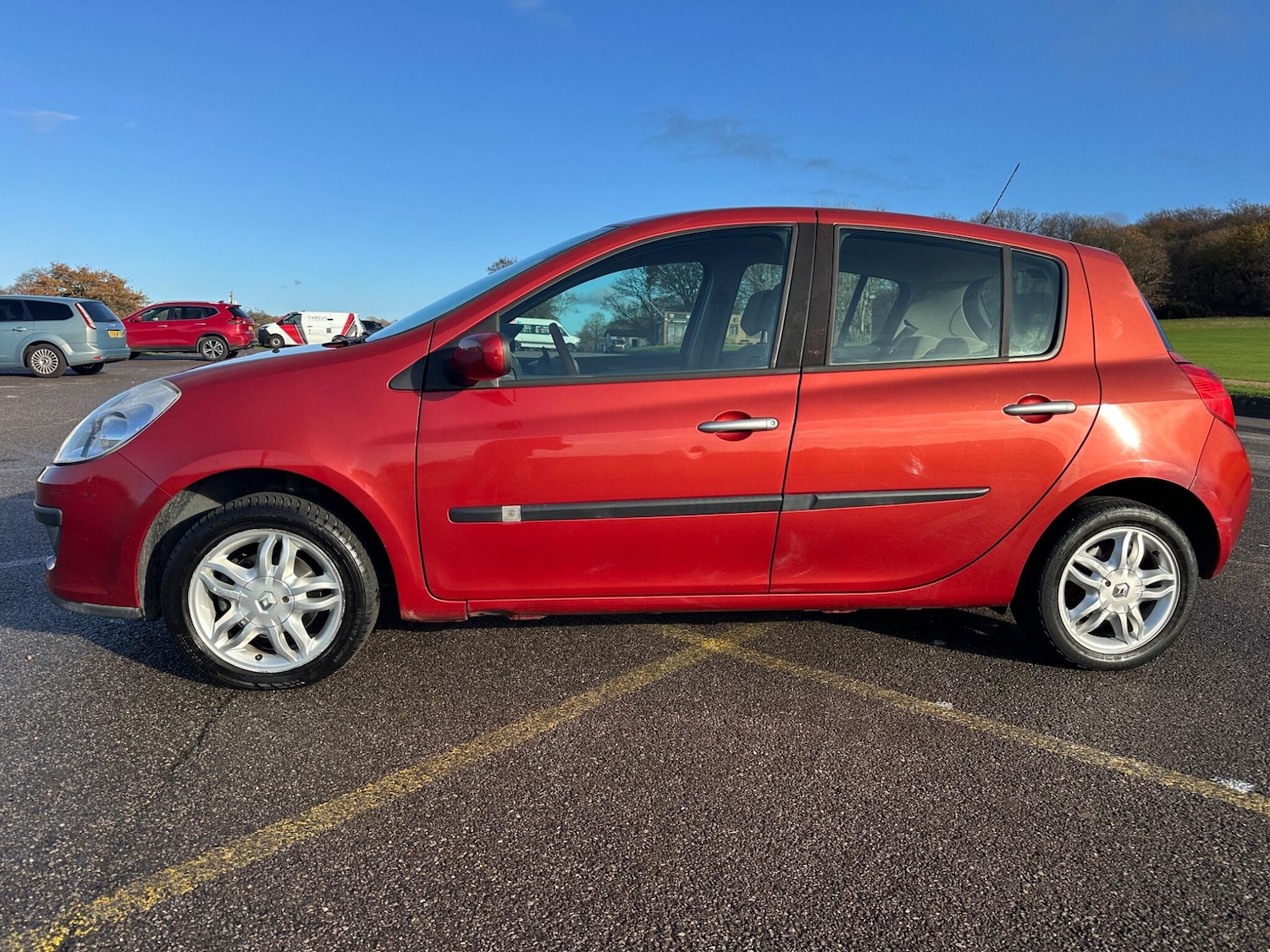 Used Renault Clio 2007 for sale - 76781427: Photo 9