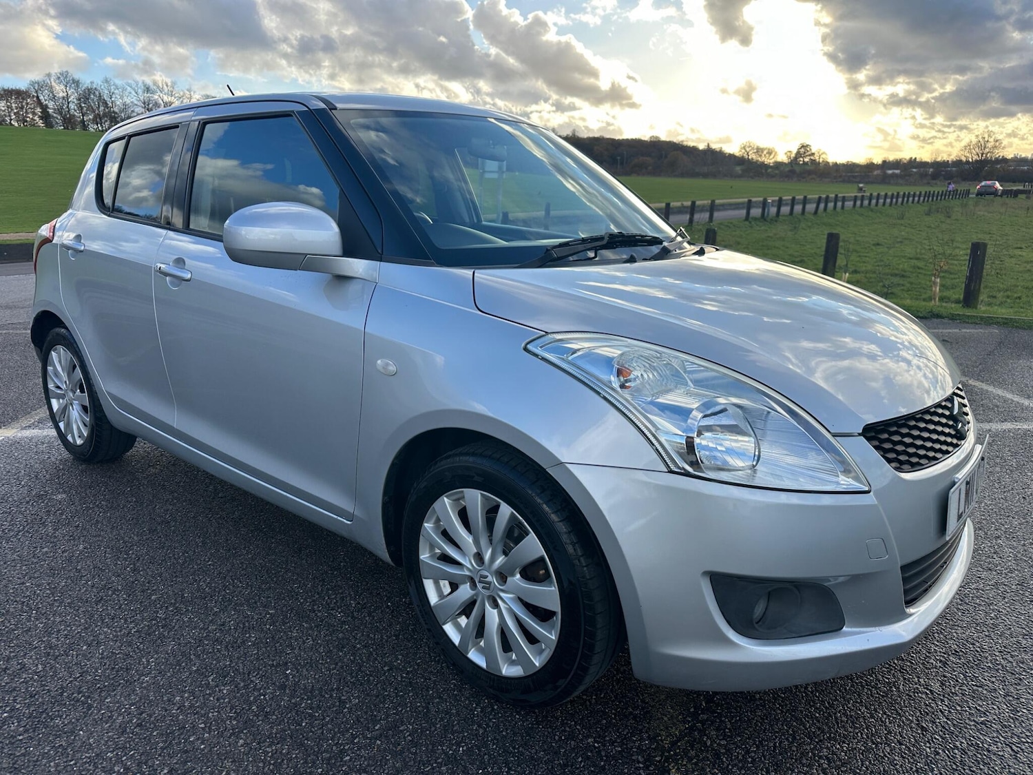 Used Suzuki Swift 2011 for sale - 76801135: Photo 21