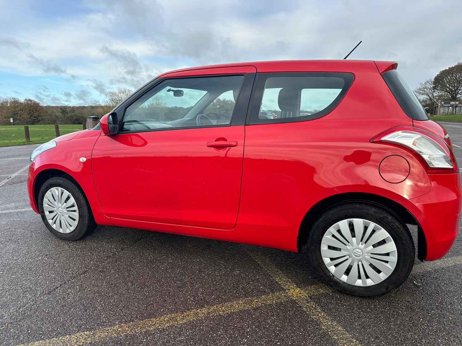 Used Suzuki Swift for sale - 76633841: Photo 10