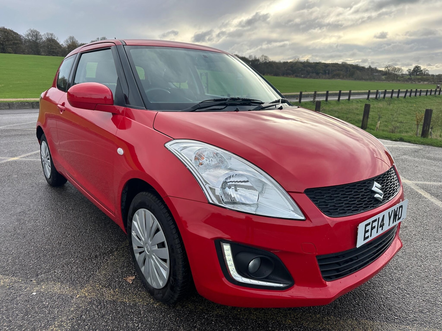 Used Suzuki Swift for sale - 76633841: Photo 2