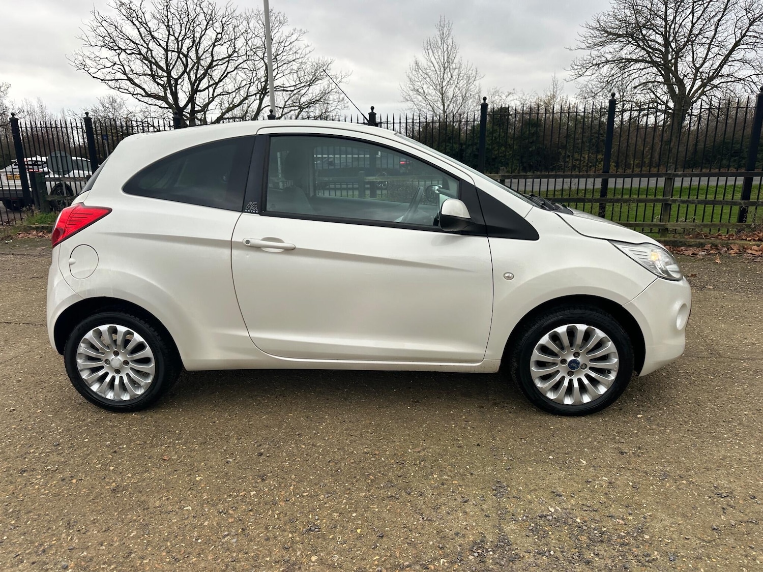 Used Ford Ka 2011 for sale - 76952284: Photo 17
