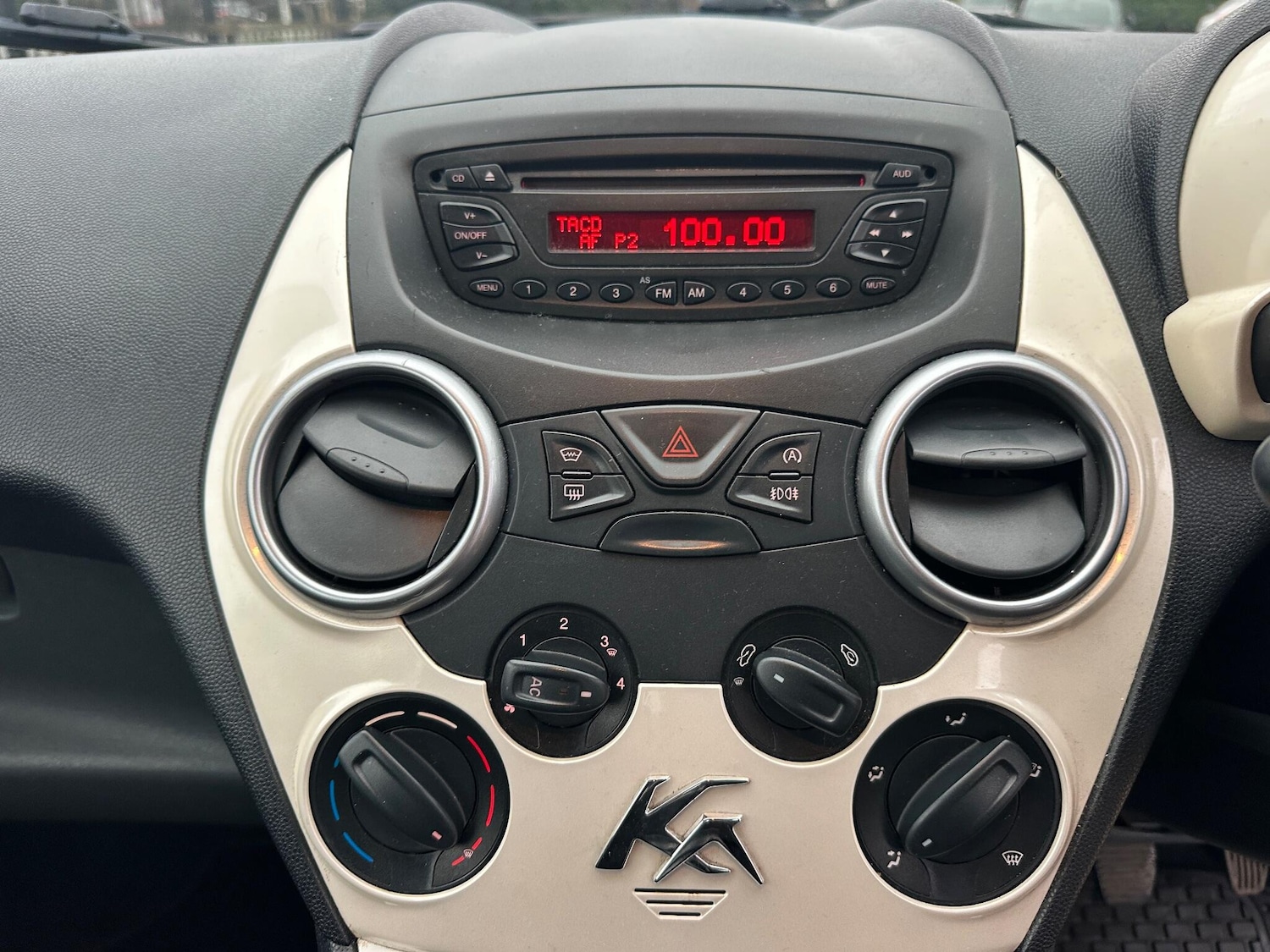 Used Ford Ka 2011 for sale - 76952284: Photo 28