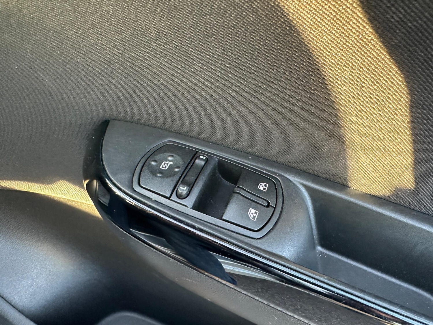 Used Vauxhall Corsa 2018 for sale - 76714684: Photo 41