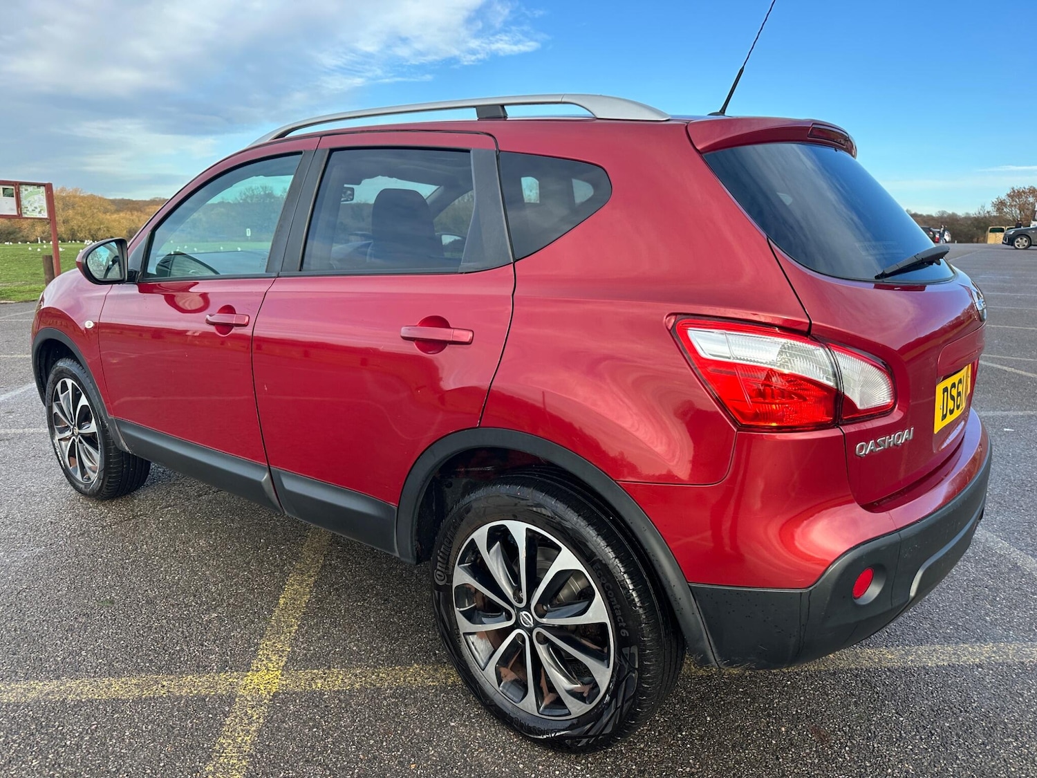 Used Nissan Qashqai 2011 for sale - 76839702: Photo 11