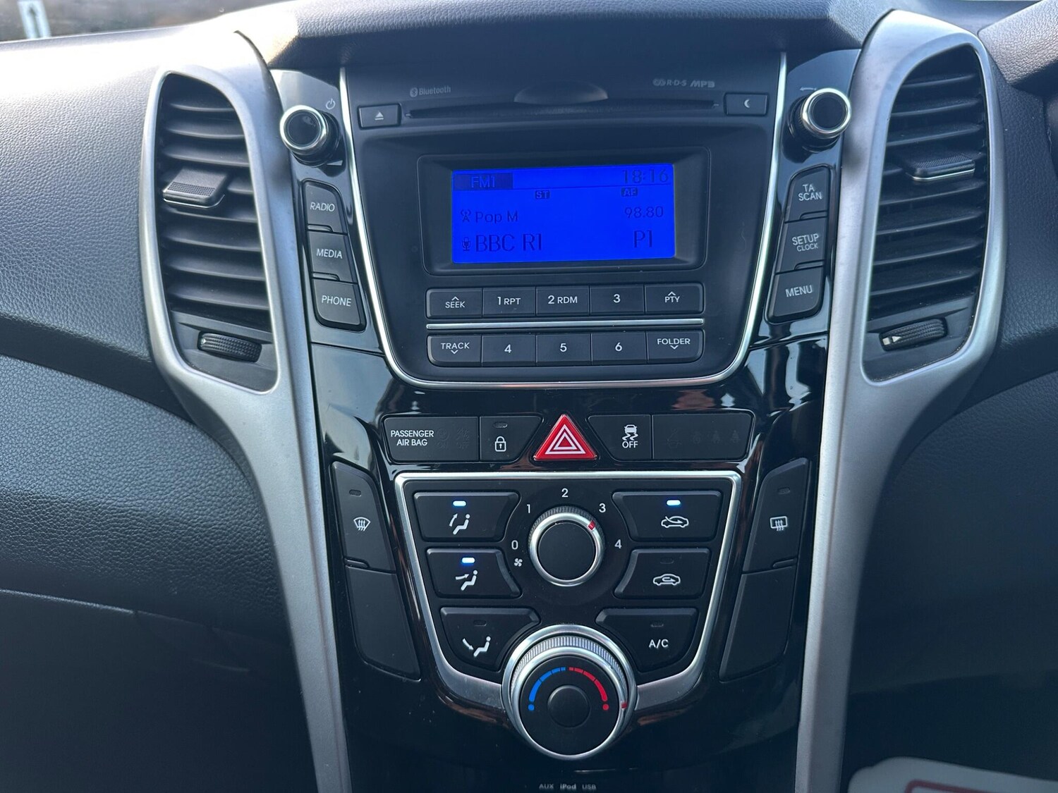 Used Hyundai i30 2013 for sale - 77737032: Photo 51