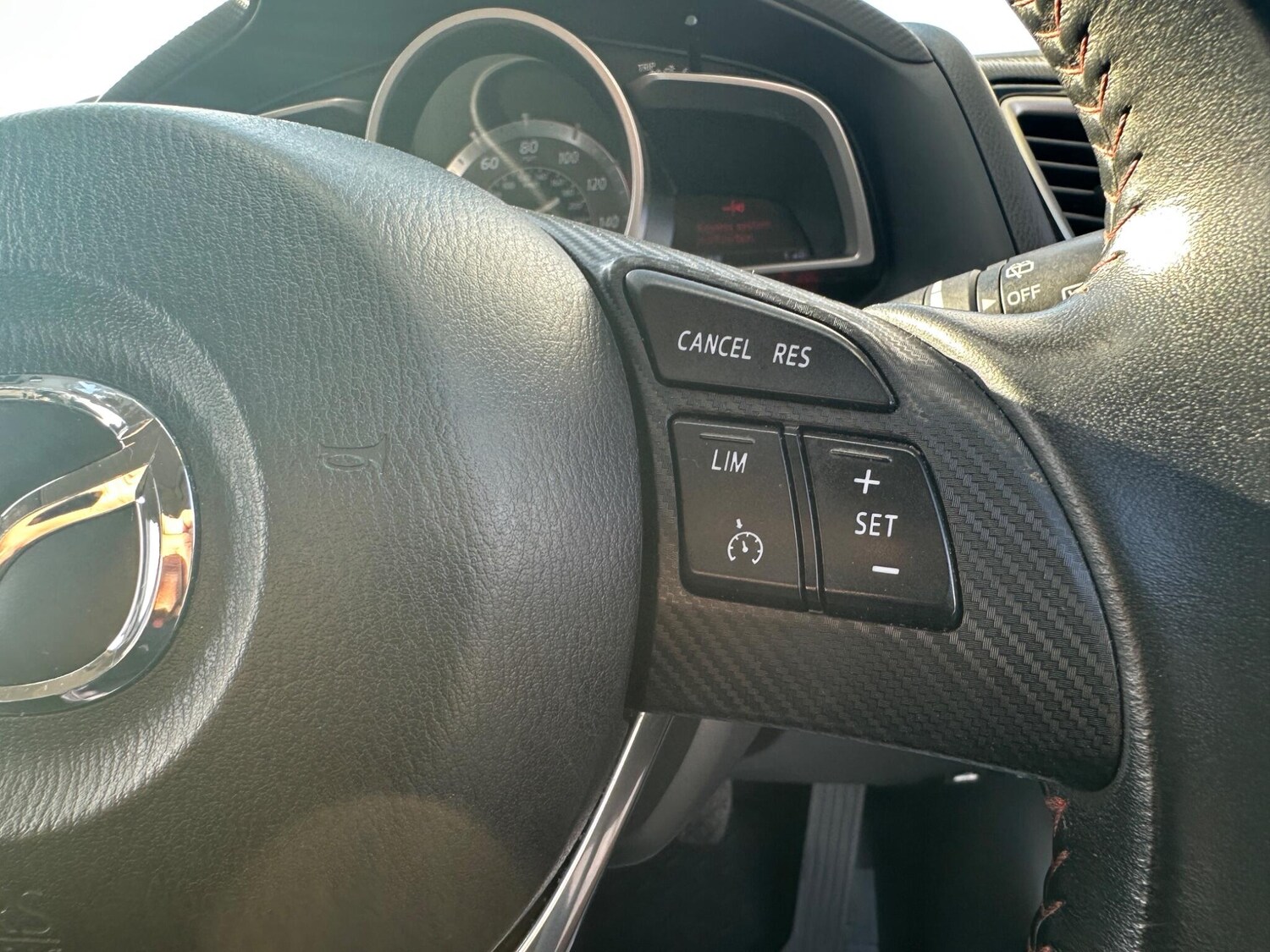 Used Mazda Mazda3 2014 for sale - 76887058: Photo 40