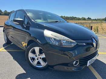 Used Renault Clio 2015 for sale - 79509409: Photo