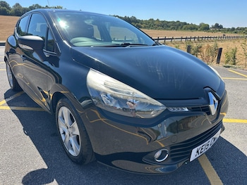 Used Renault Clio 2015 for sale - 79509409: Photo