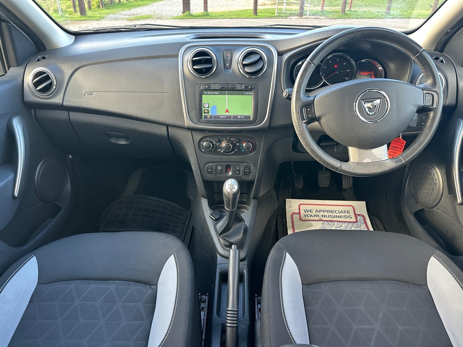 Used Dacia Sandero Stepway 2015 for sale - 76371058: Photo 10