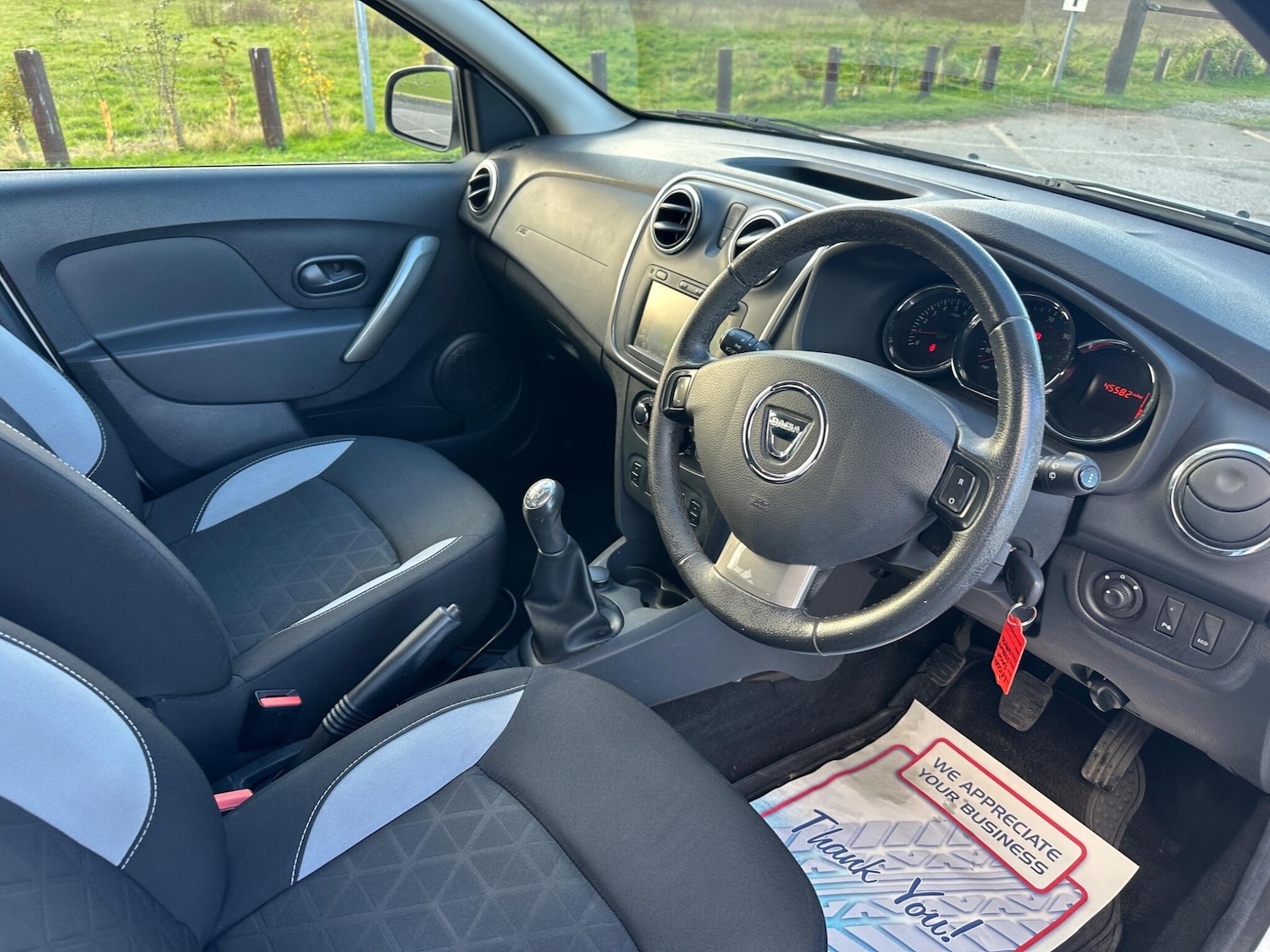 Used Dacia Sandero Stepway 2015 for sale - 76371058: Photo 35