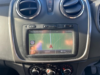 Used Dacia Sandero Stepway 2015 for sale - 76371058: Photo