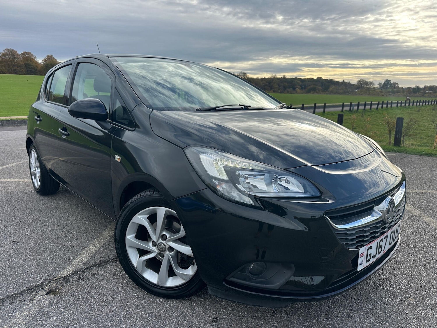 Used Vauxhall Corsa for sale - 76472879: Photo 1