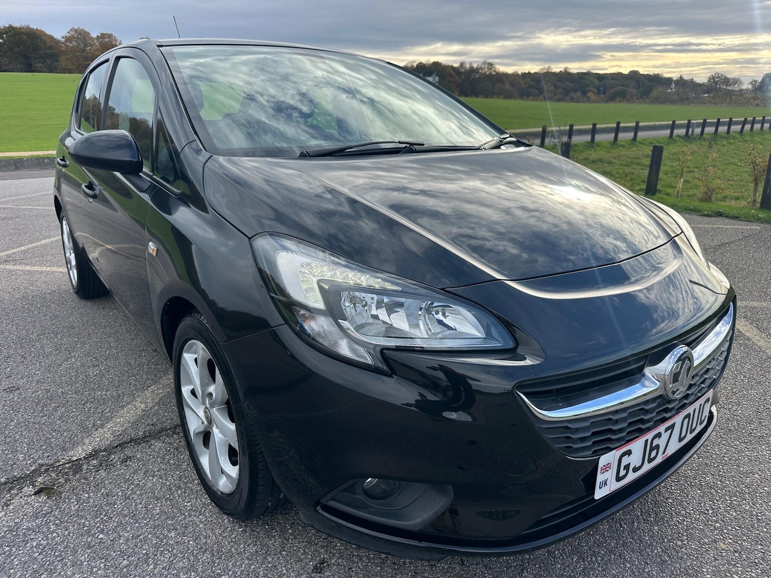 Used Vauxhall Corsa for sale - 76472879: Photo 2