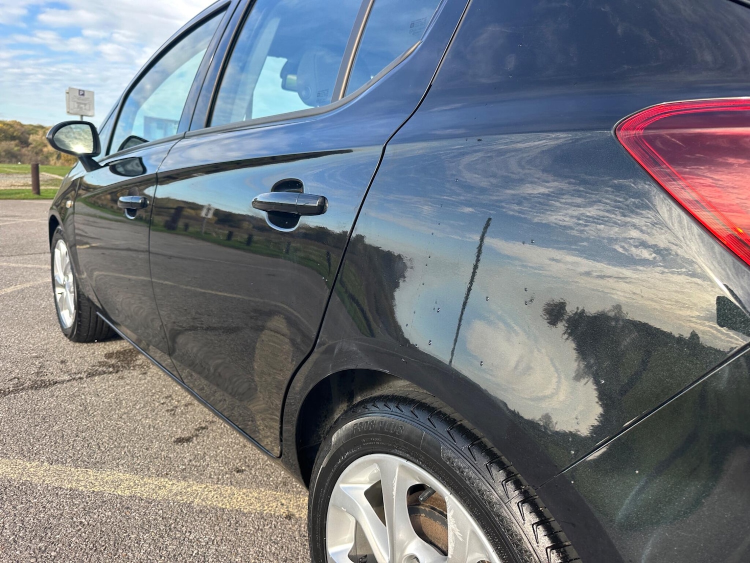 Used Vauxhall Corsa for sale - 76472879: Photo 30