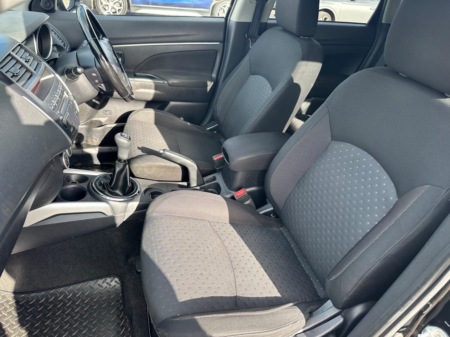 Used Mitsubishi ASX 2011 for sale - 76349553: Photo 41