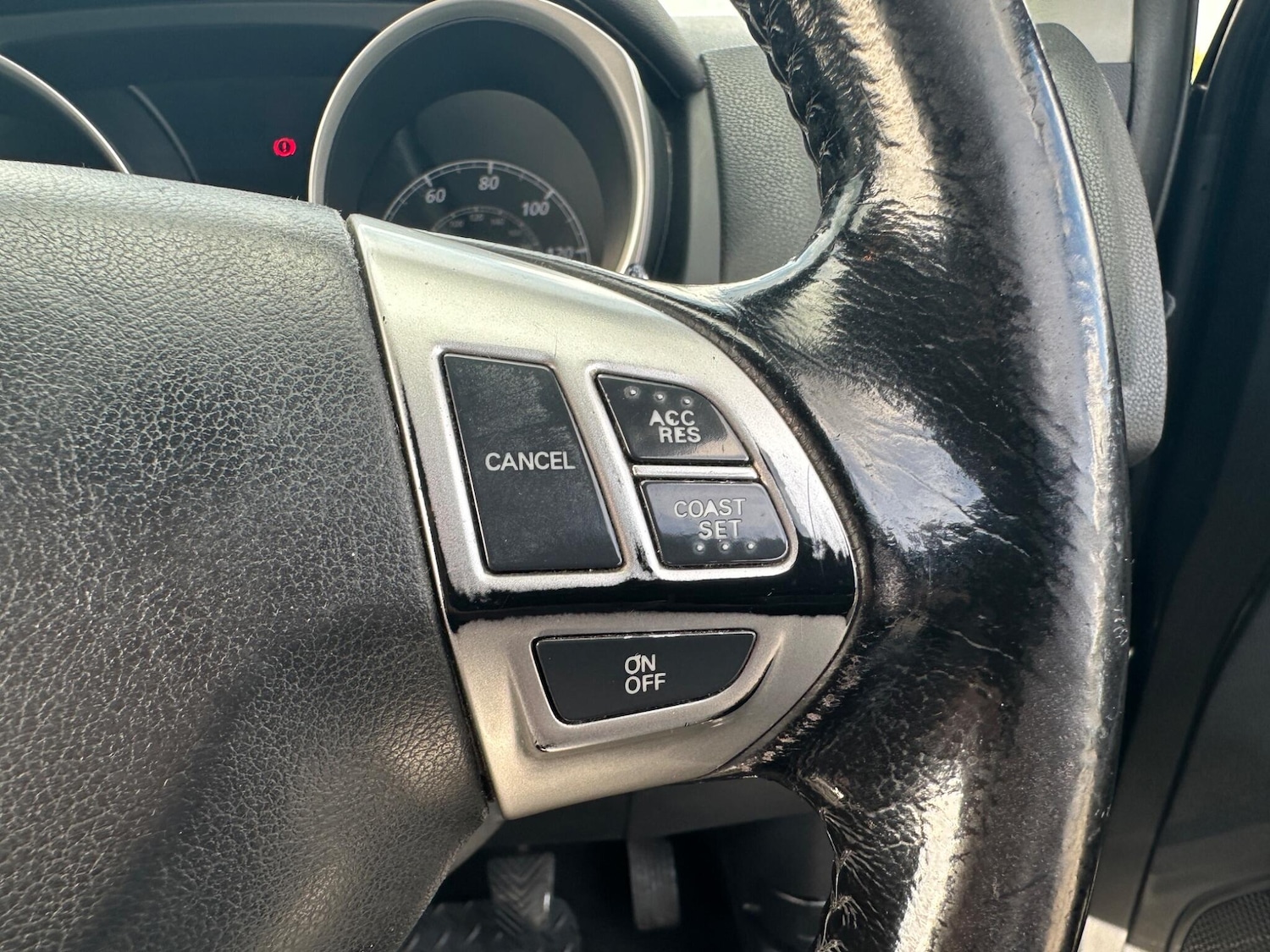 Used Mitsubishi ASX 2011 for sale - 76349553: Photo 47