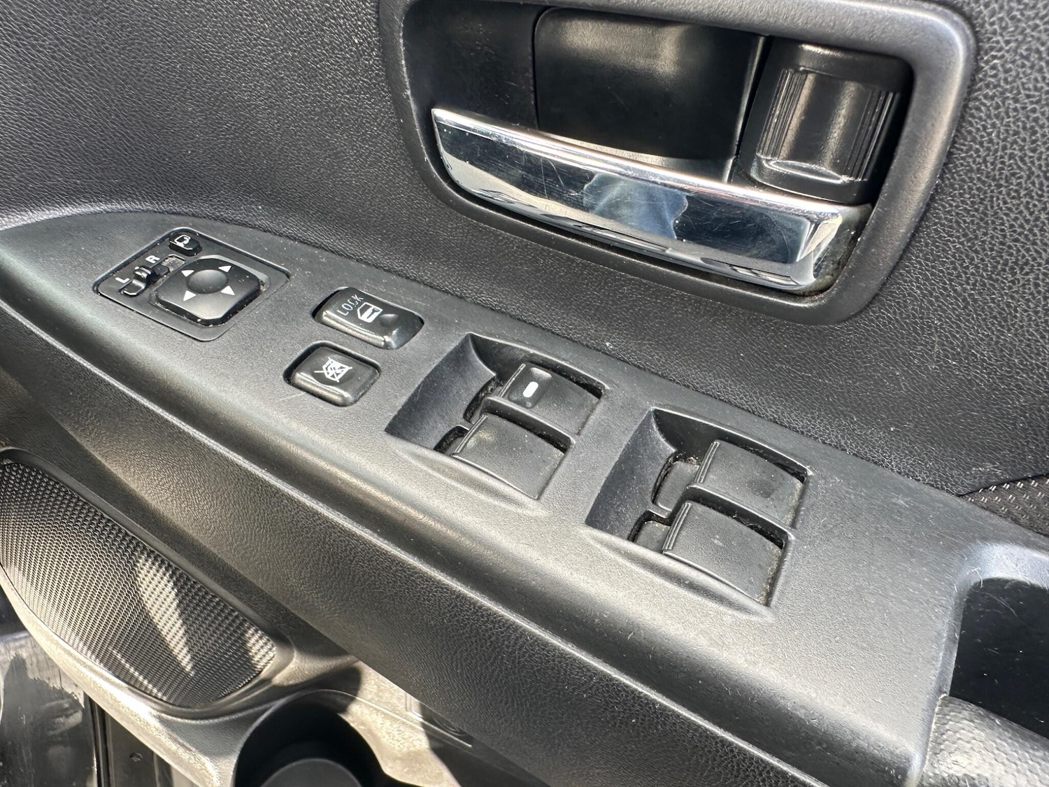 Used Mitsubishi ASX 2011 for sale - 76349553: Photo 50