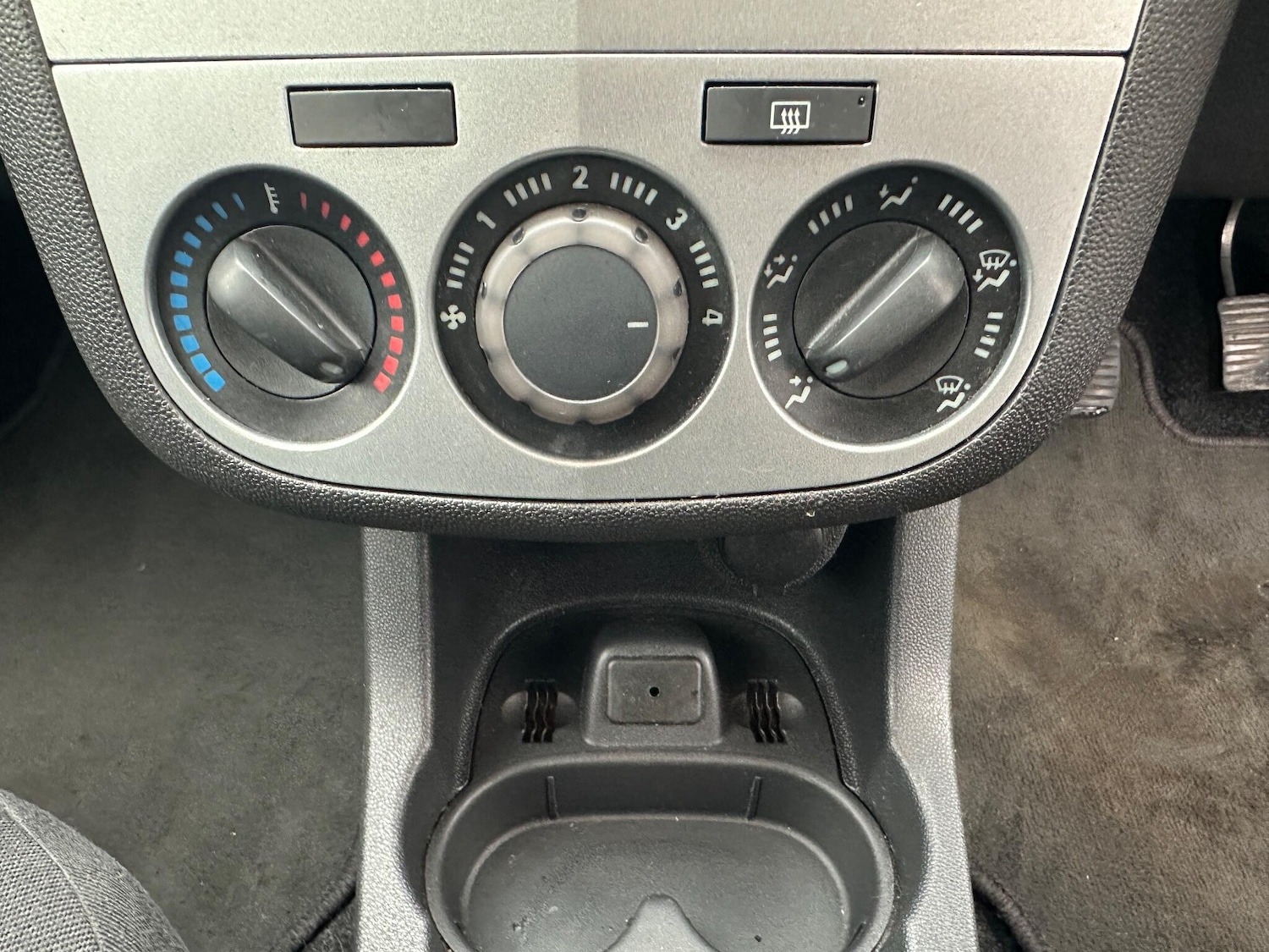 Used Vauxhall Corsa 2013 for sale - 77191676: Photo 49