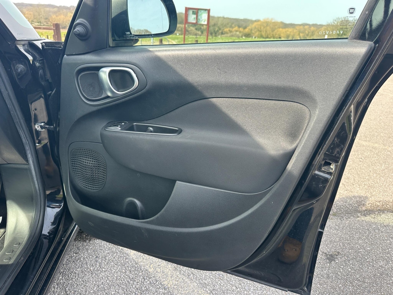 Used Fiat 500L 2015 for sale - 77970097: Photo 35